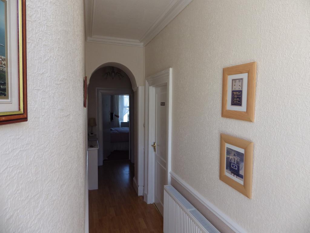 Anglesey House Bed & Breakfast ลันดิดโน ห้อง รูปภาพ