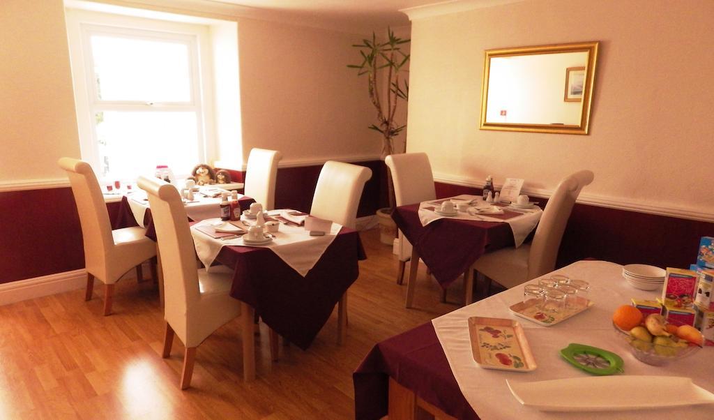 Anglesey House Bed & Breakfast ลันดิดโน ภายนอก รูปภาพ