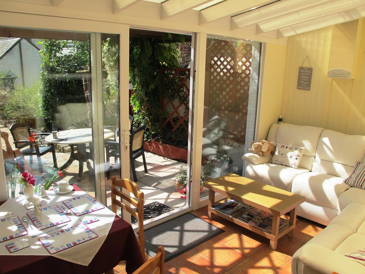 Anglesey House Bed & Breakfast ลันดิดโน ภายนอก รูปภาพ
